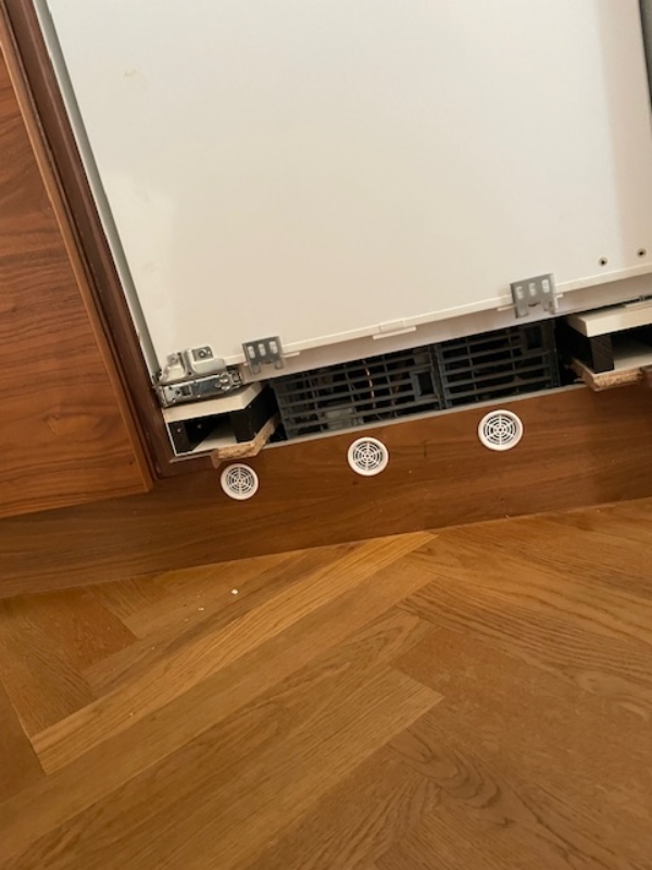 Fjernet liste i forbindelse med skift af integreret køleskab