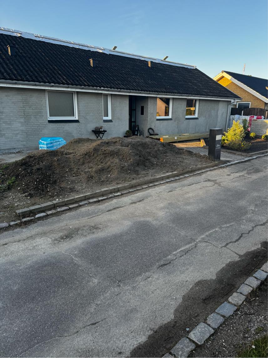 Bortskaffelse af jord.