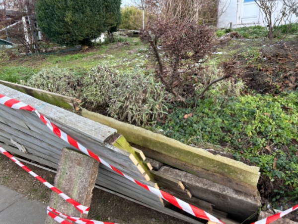 Opgravning og fjernelse af 10 m3 havejord