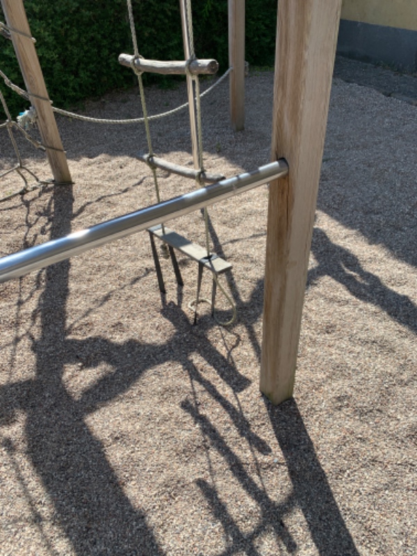 Afhente grus/perlesten fordelt på ca 40kvm