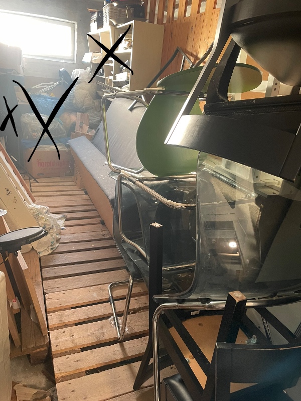 Kælderrum tømmes & bortskaffelse af ting