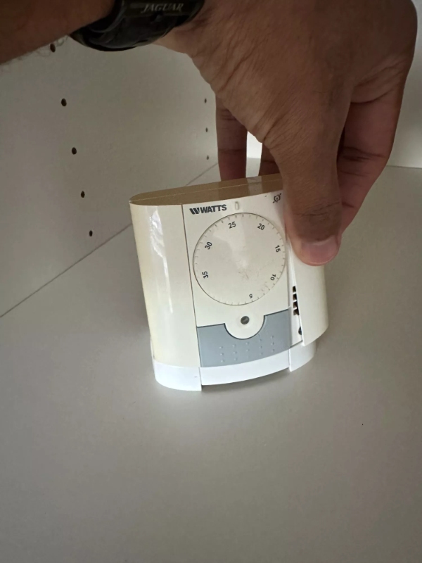 Reparation af gulvvarme termostater i lejlighed i Vallensbæk Strand