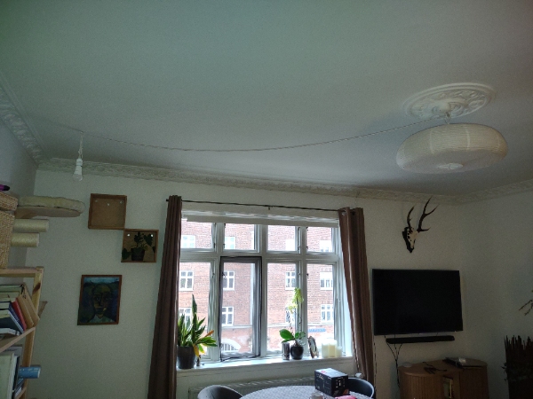 Afmontering af loftlampe