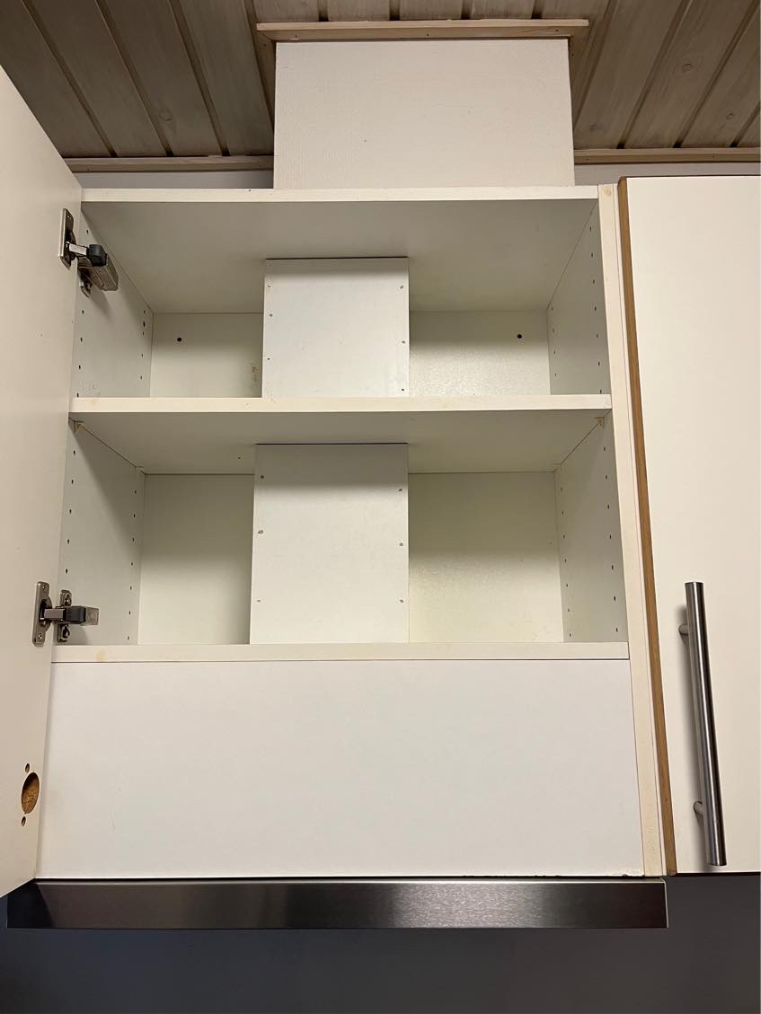 Afmontering af gammel enhætte og montering af ny