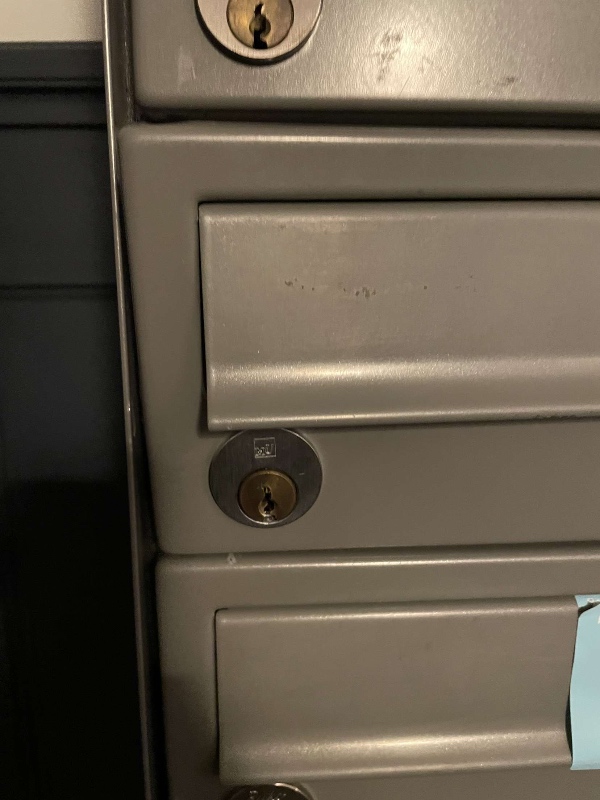 Reparation af postkasselås
