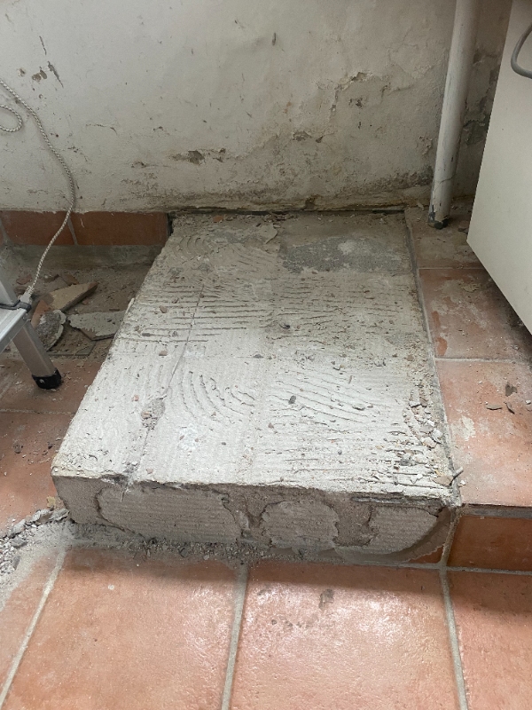 Bryd betonsokkel op