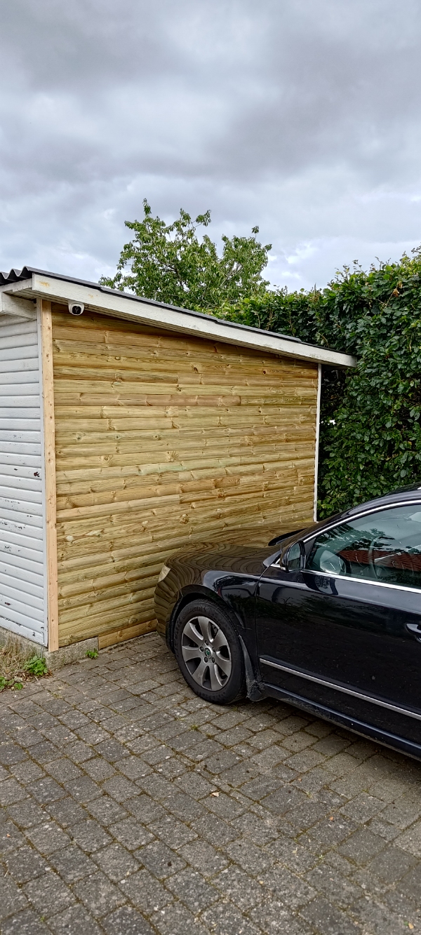 Male garage udvendigt