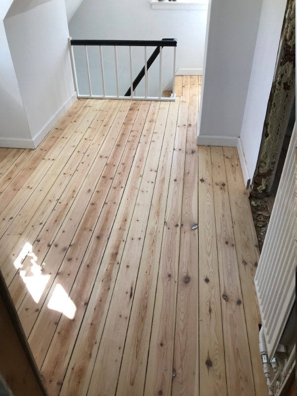 Udskift af fuger i gammelt trægulv