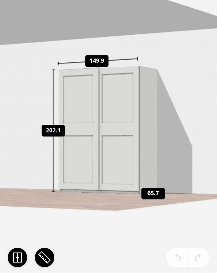 Bygge Pax skab, bore gardinskinner og ophængning af lamper og TV på væggen