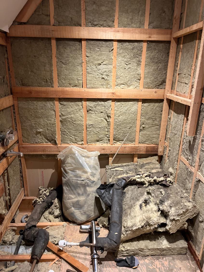 VVS arbejde badeværelse, træk rør, monter toilet håndvask mm.