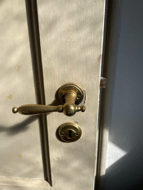 Montering af låse/få eksisterende låse gjort funtionelle