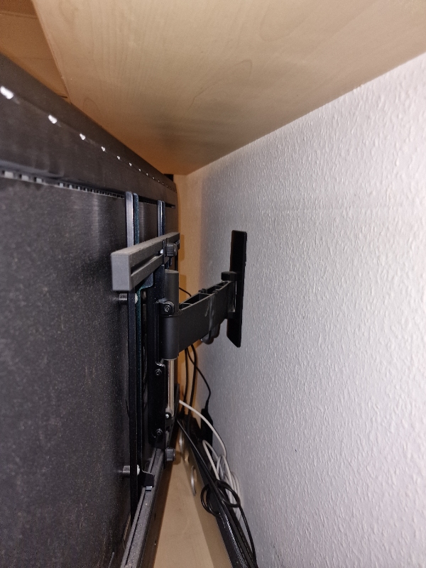 Hej jeg har købt et 55 tommer Samsung tv jeg skal havde op på vægen i stedet for gamle 49t .