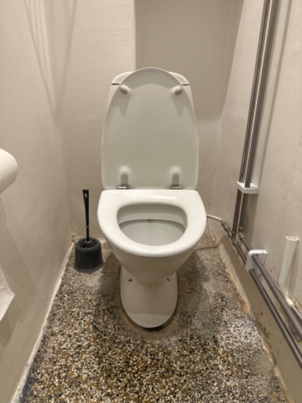 Udskiftning/montering af nyindkøbt toilet