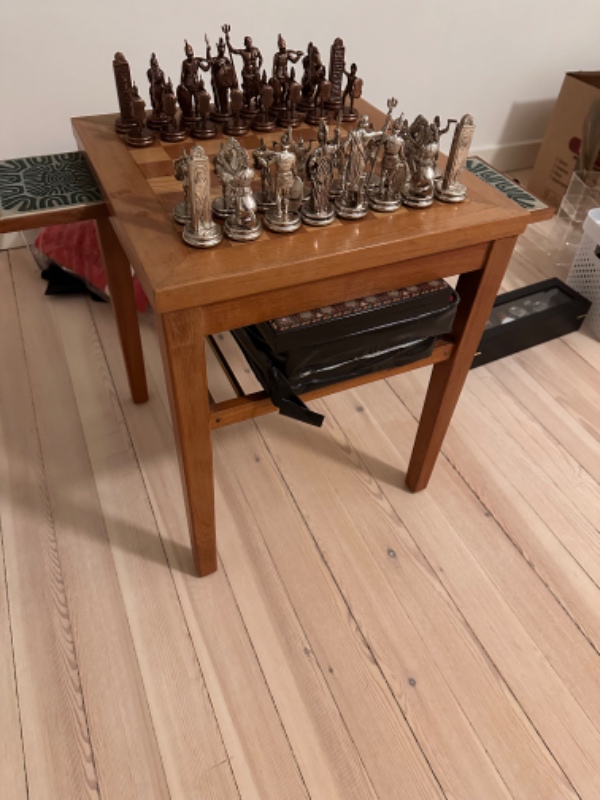 Lave et nyt skakbord