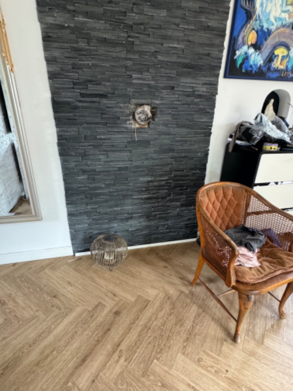 Installere brændeovn og sug