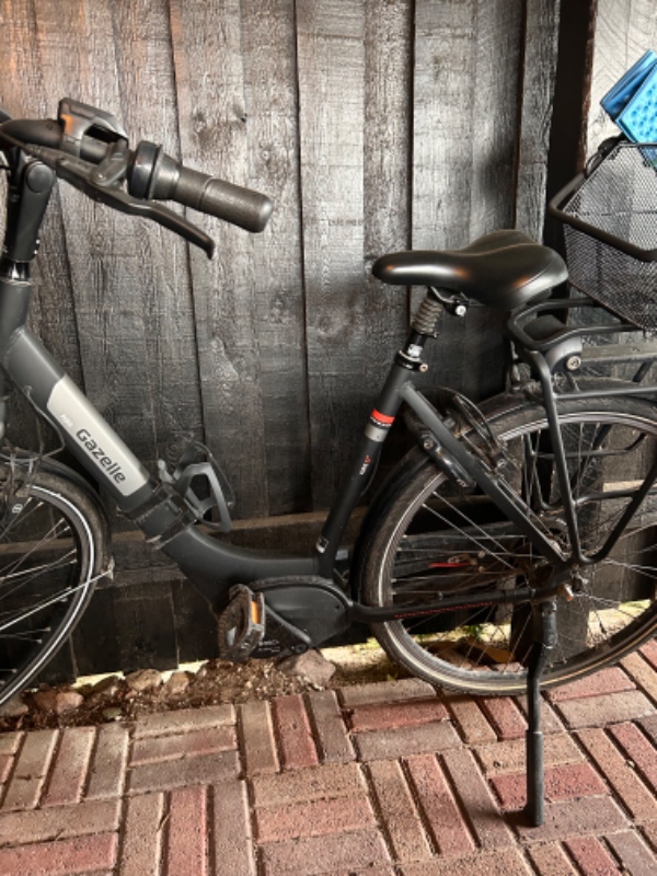 Elcykel service og kædestramning