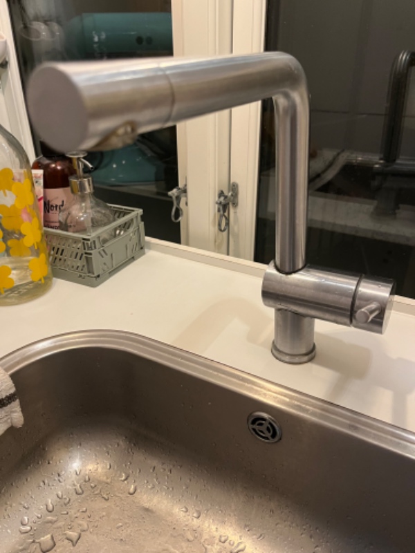 Skifte køkkenarmatur (kun vandhane).