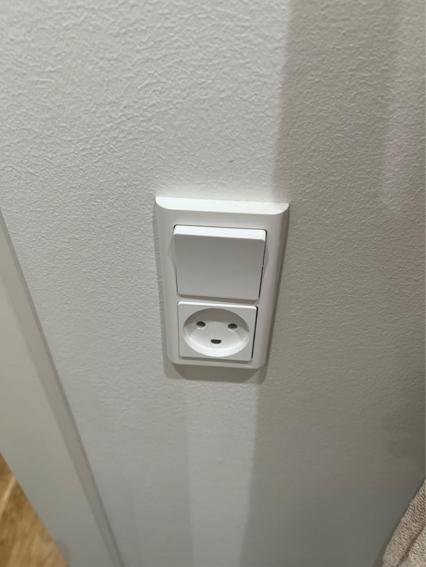 Installation af lysdæmpning i kontakter