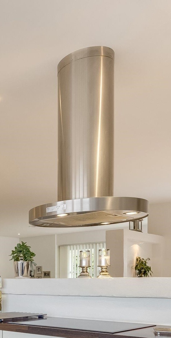 Nedtagning af emhætte og opsætning af loftemfang