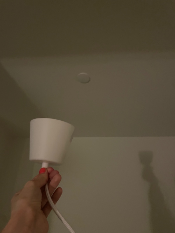 Hænge lampe op + sætte to kroge op