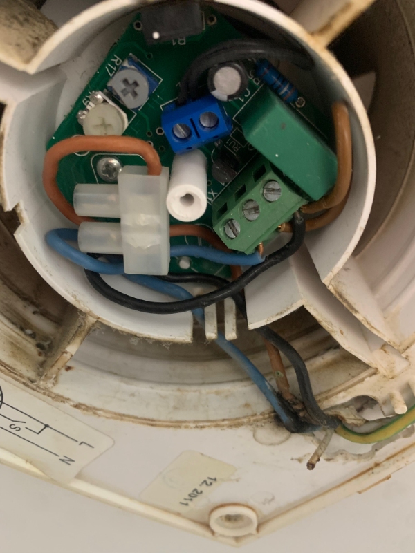 Udskiftning/reparation af ventilator på badeværelse