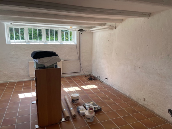 Malet kælderværelse