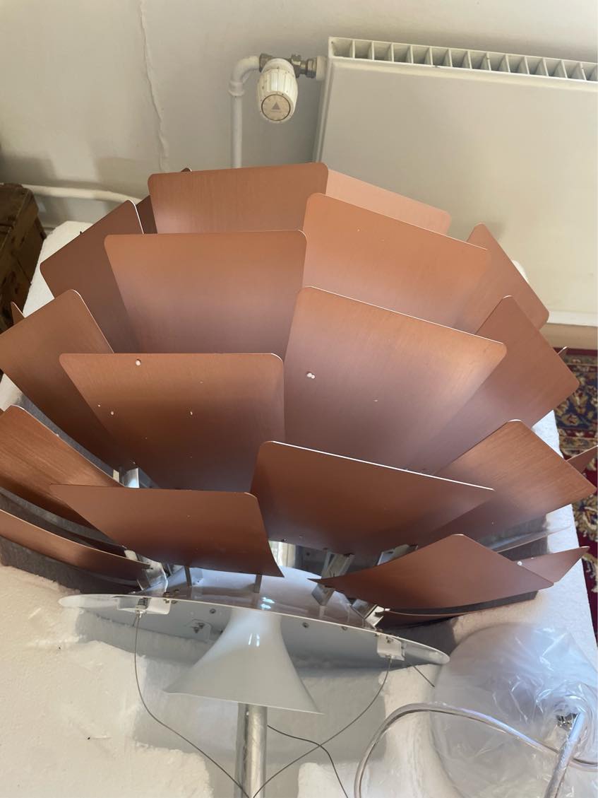 Ophængning af lampe