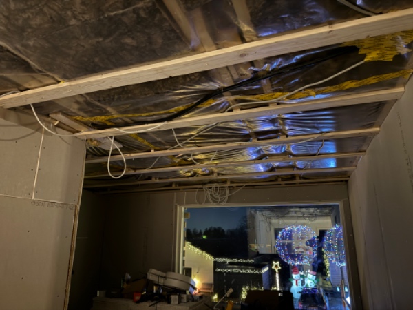 Opsætning af 30m2 troldtek loft