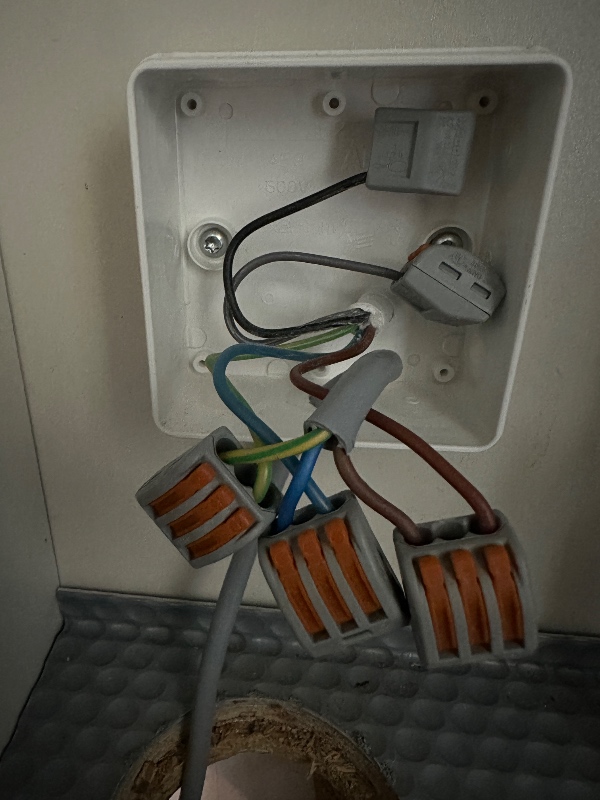 Installation af opvaskemaskine