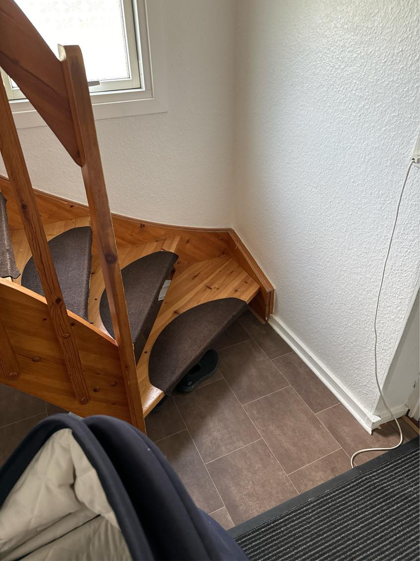 Sætte en gitter op foran trappen