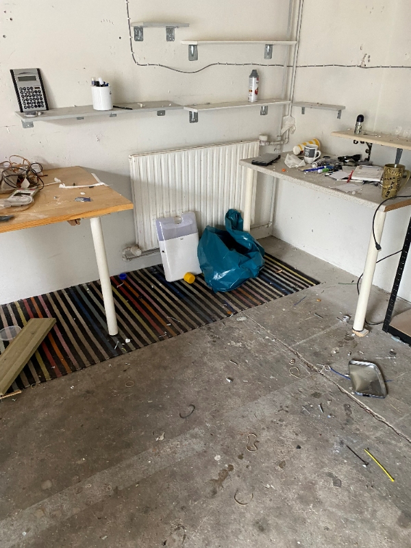 Rydning af lager og cykelskur