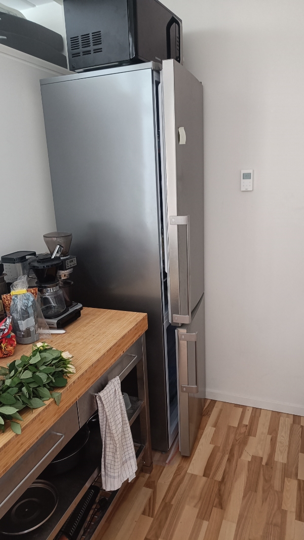 Afhentning af køleskab