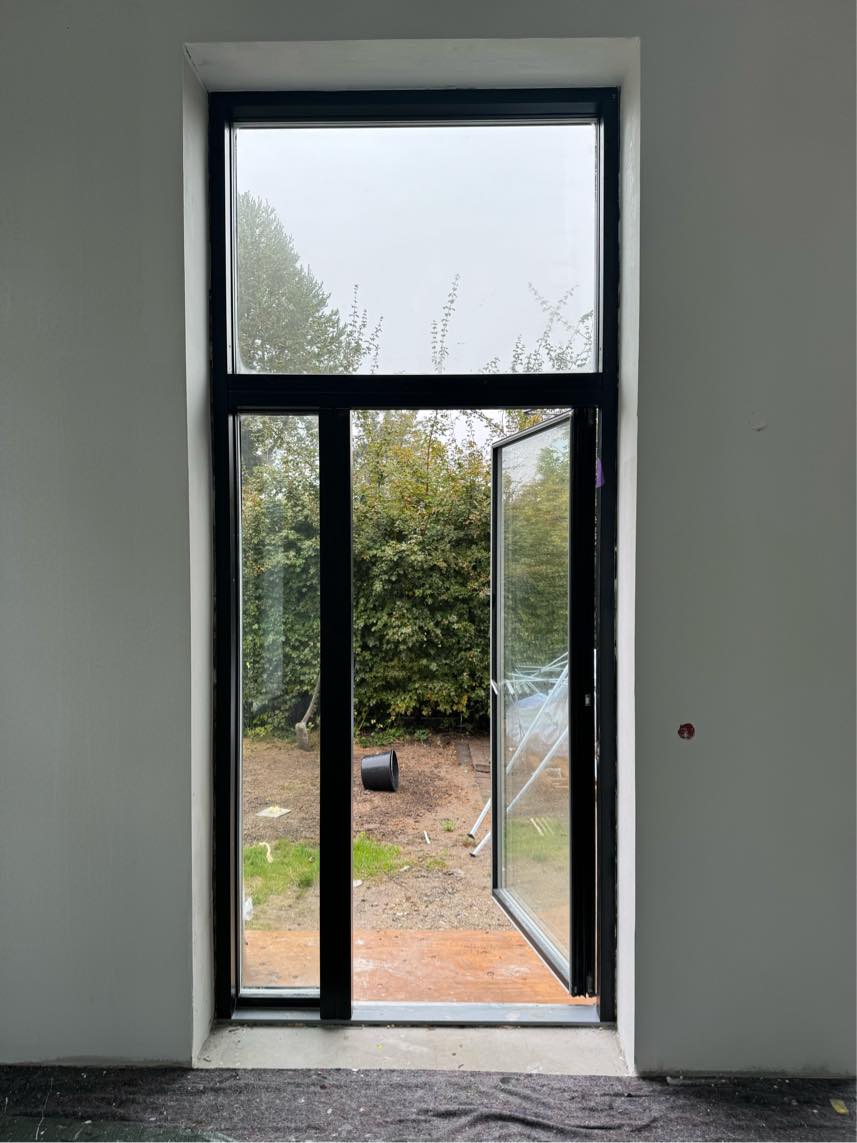 Fugekyndig til Fugning af 7 vinduer indvendig