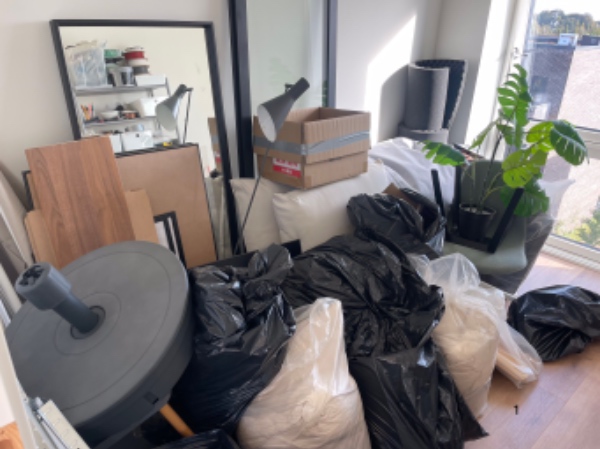 Flytning, kørsel renovation og handyman opgaver