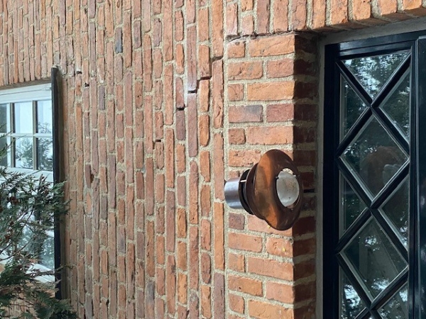 murer arbejde - sætningsskade over hoveddør, flise påsætning på hovedtrappe