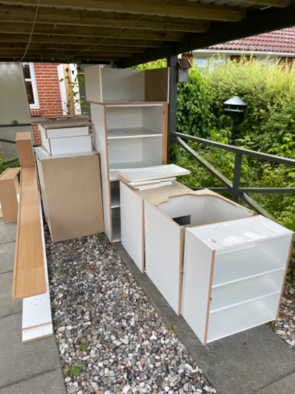 Bortskaffelse af køkkenelementer