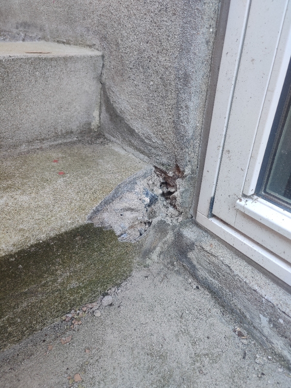 Reperation af udendørs teappe