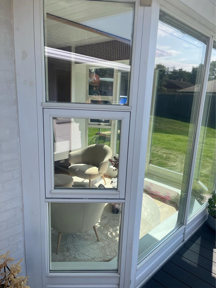 Slibe, grunde og Male vindue karnap