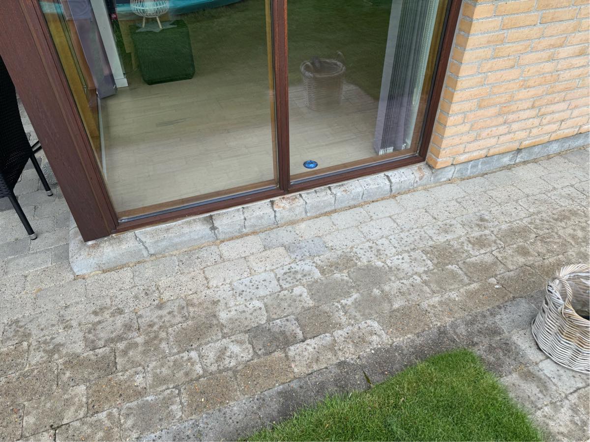 Sokkel reparation + skift af dilatationsfuge i mur