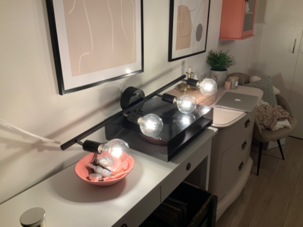 Ophæng af lampe og opsætning/reparation af gipsplader