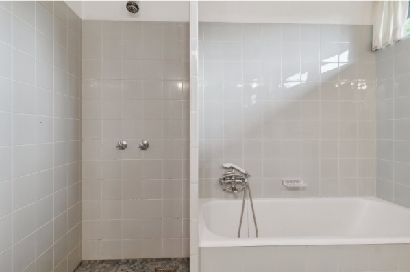 Fjerne gulv fra i badeværelse