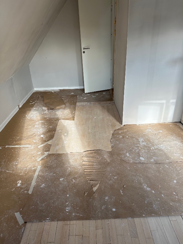 Gulvslibning af værelse på 20m2