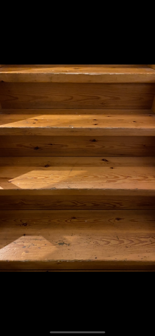 Gulvslibning af trappetrin