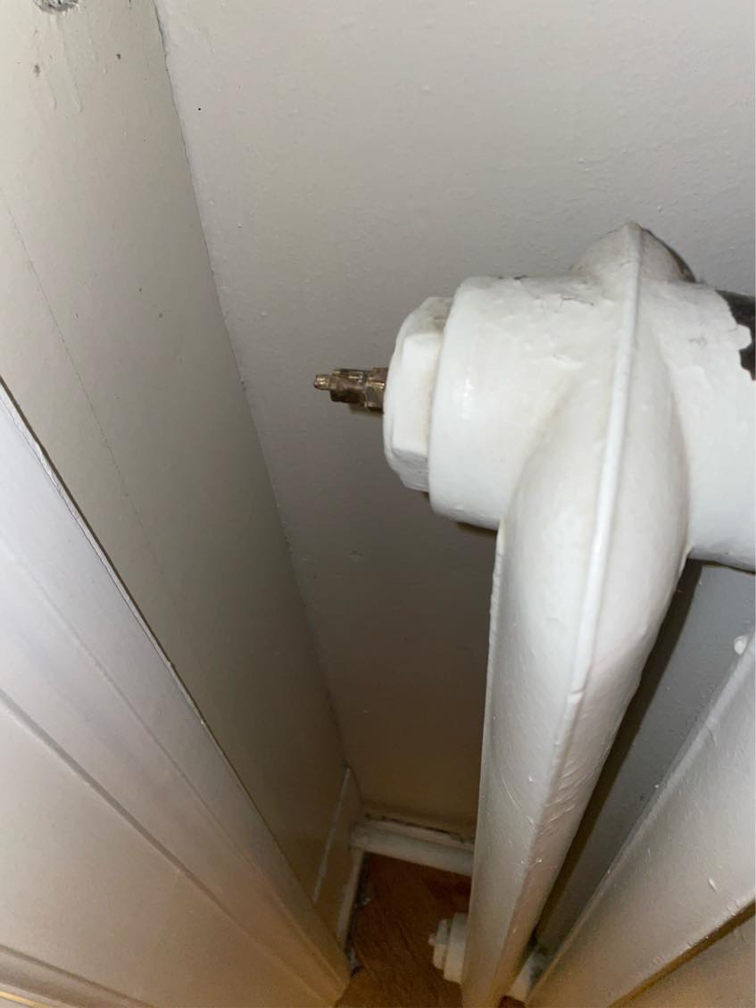 Luft ud af 2 gamle radiater