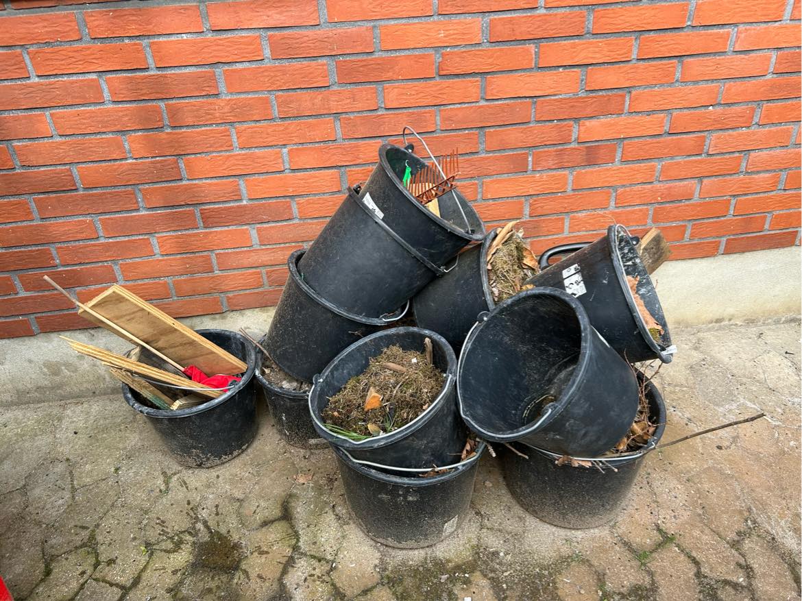 Køre på genbrugspladsen