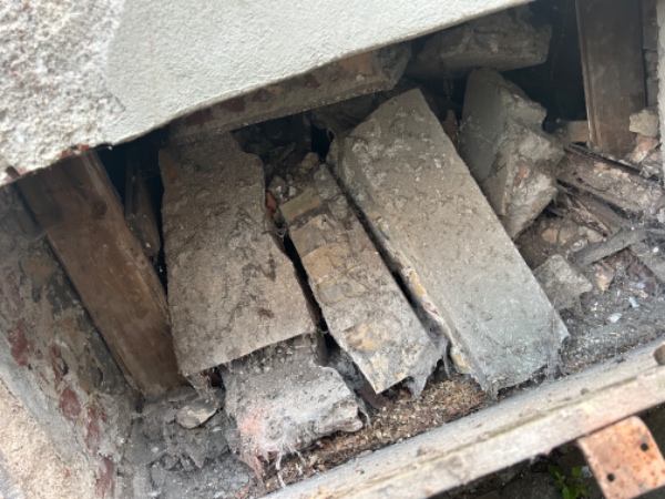 Bortskaffelse af sten og affald