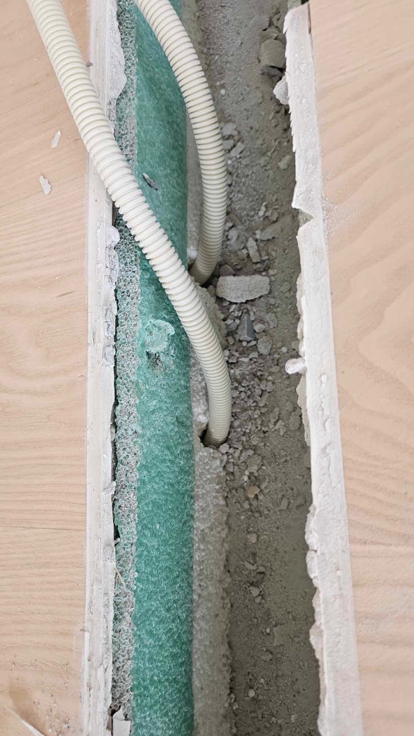 Ryk el efter 2 nedrevet vægge