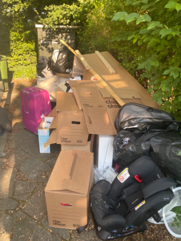 Afhentning af storskrald + diverse