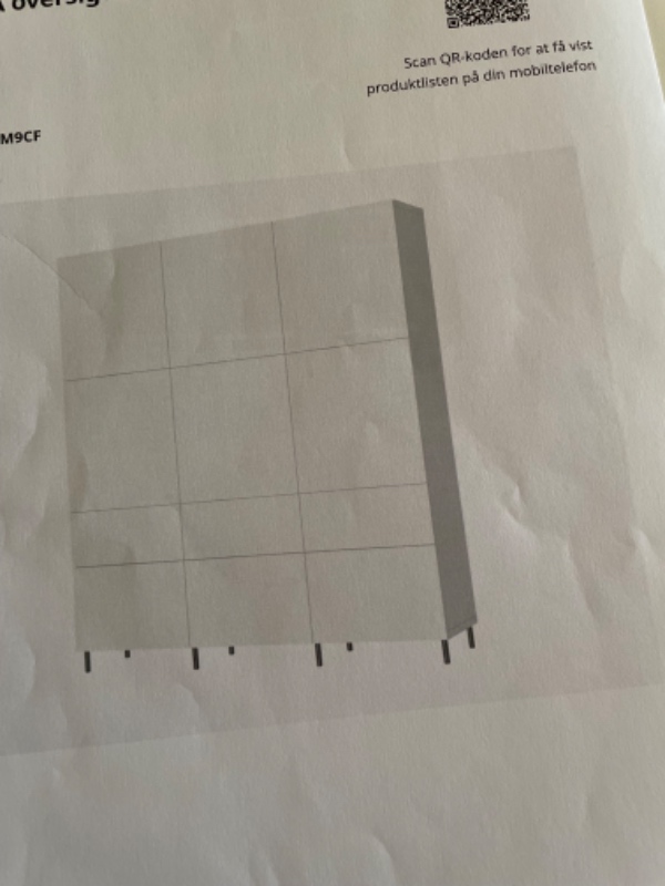 Søger hjælp til montering af låger og skuffer i Ikea Bestå skab.