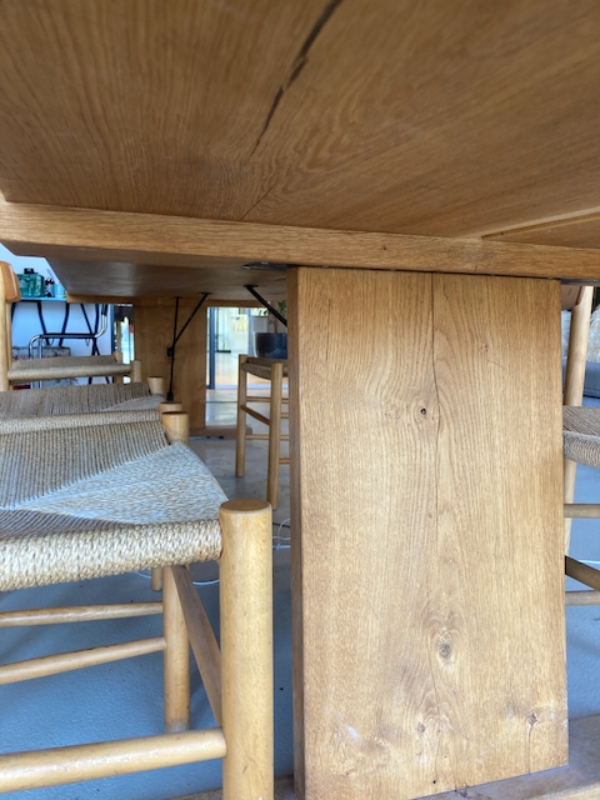 Flytning af langt og tungt bord